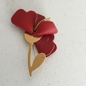 Faux Leather and Gold Tone Flower Pin (G1)